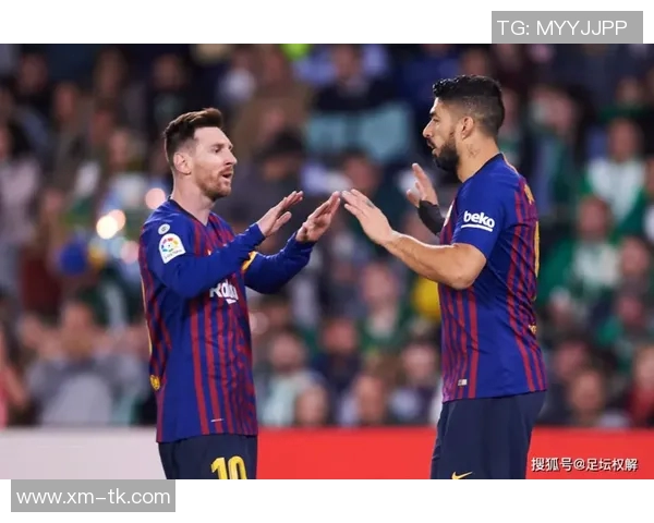 德国足球明星诺伊维尔的辉煌职业生涯与对球队的深远影响分析