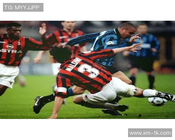 足球巨星传记：探索他们的辉煌成就与不为人知的故事