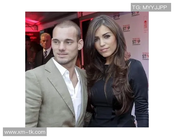 足球明星斯内德妻子揭秘她的生活与事业背后的故事